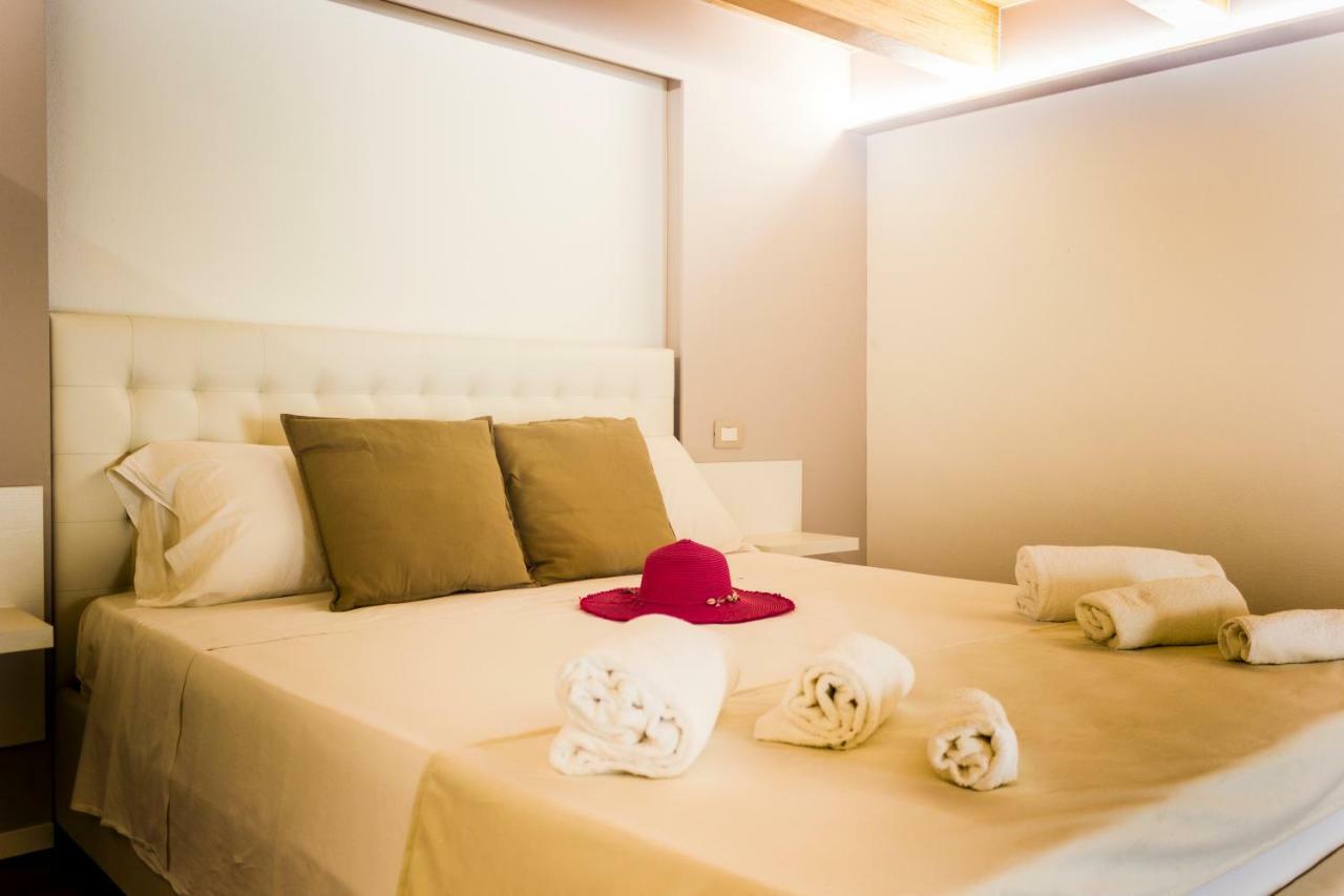 Le Dimore Di Puglia - Palazzo Pinto モノーポリ エクステリア 写真